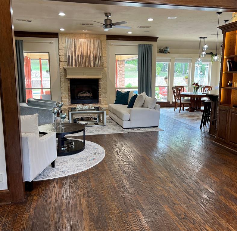 Teller - Residential