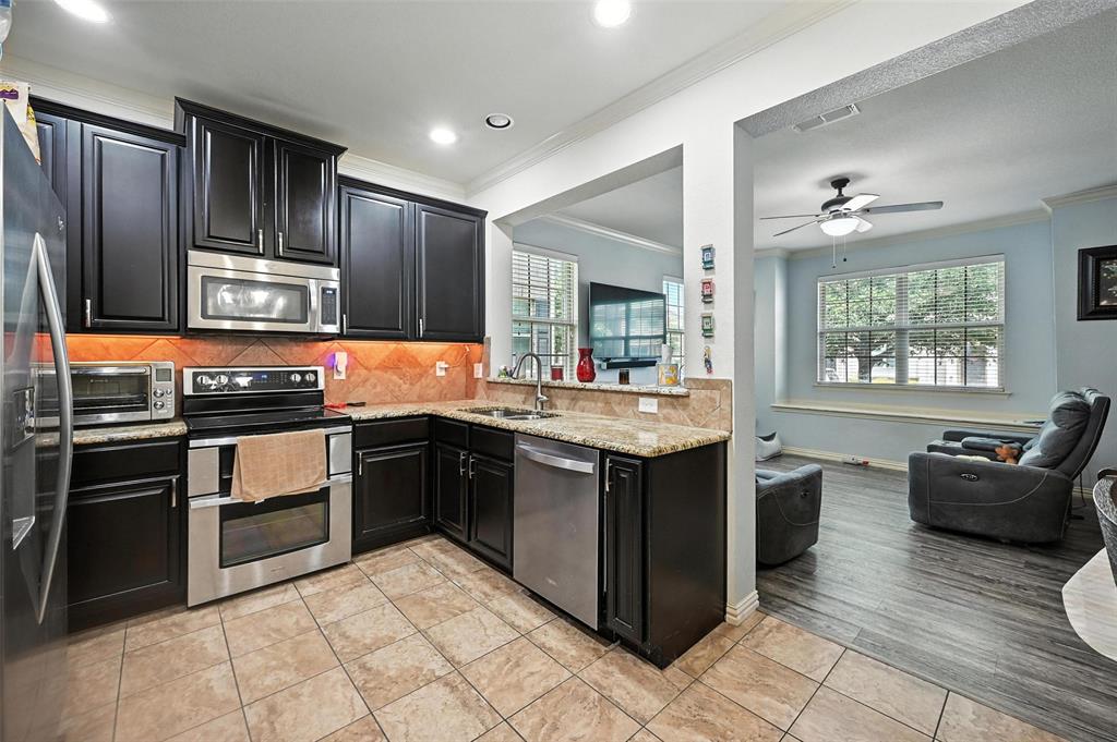2916 Peyton Brook Drive