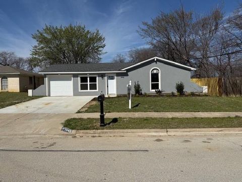 Photo of 5845 Haney Drive, Watauga, TX 76148 (MLS # 21155462)