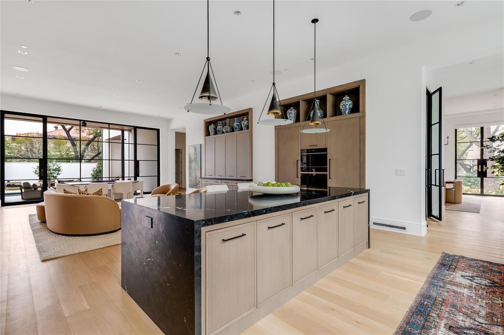 Mount Vernon 01 & 03 - Residential