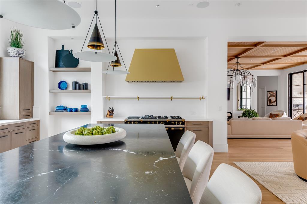 Mount Vernon 01 & 03 - Residential