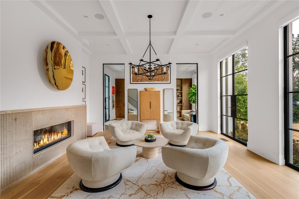 Mount Vernon 01 & 03 - Residential