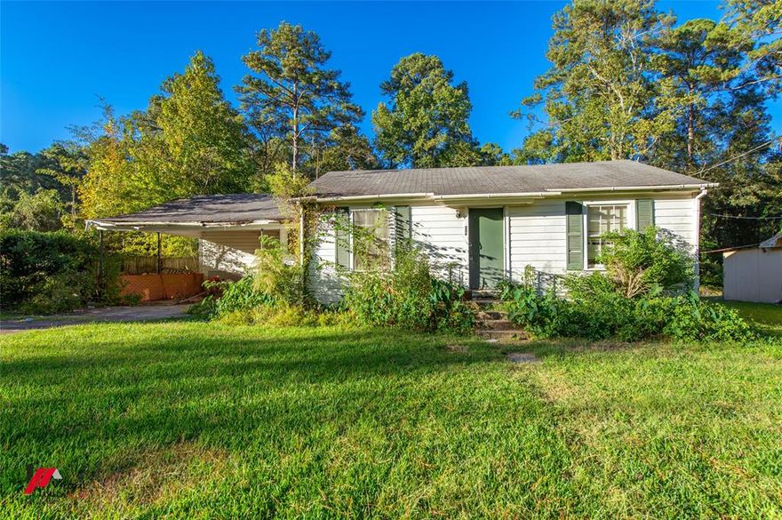 This 3-bedroom, 2-bath home at 206 North Street in Springhill, LA offers great potential for investors or buyers looking for a project. With a spacious layout and good bones, this property is ready for someone to bring it back to life. The home needs repairs and updates throughout but provides a great opportunity to customize it to your taste. Sitting on a nice lot close to schools, shopping, and local amenities, this fixer-upper could be a great investment or starter home once restored. Large Workshop behind to help you with all your repairs!
