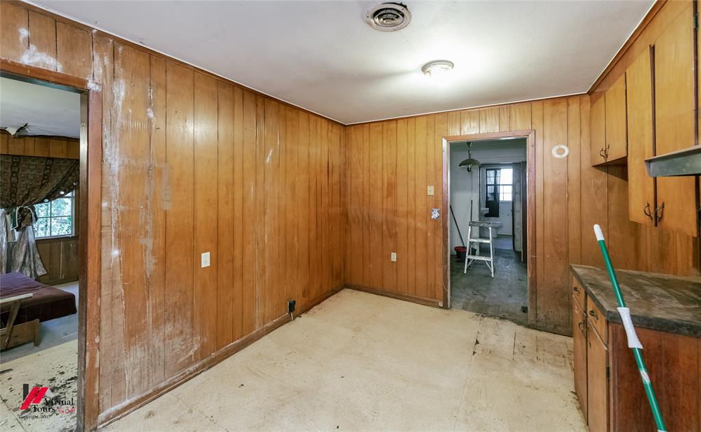 Frost Lbr Ind Inc N2 Of Nw - Residential