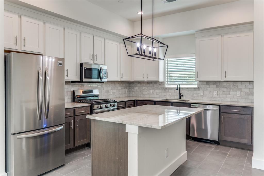 SMITHSON'S - Residential Lease