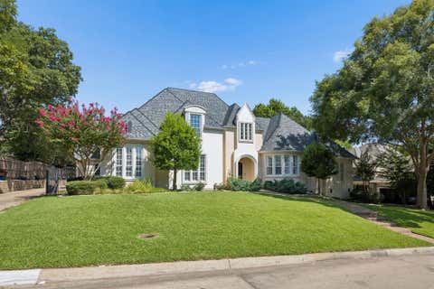 Photo of 902 Independence Parkway, Southlake, TX 76092 (MLS # 21345872)