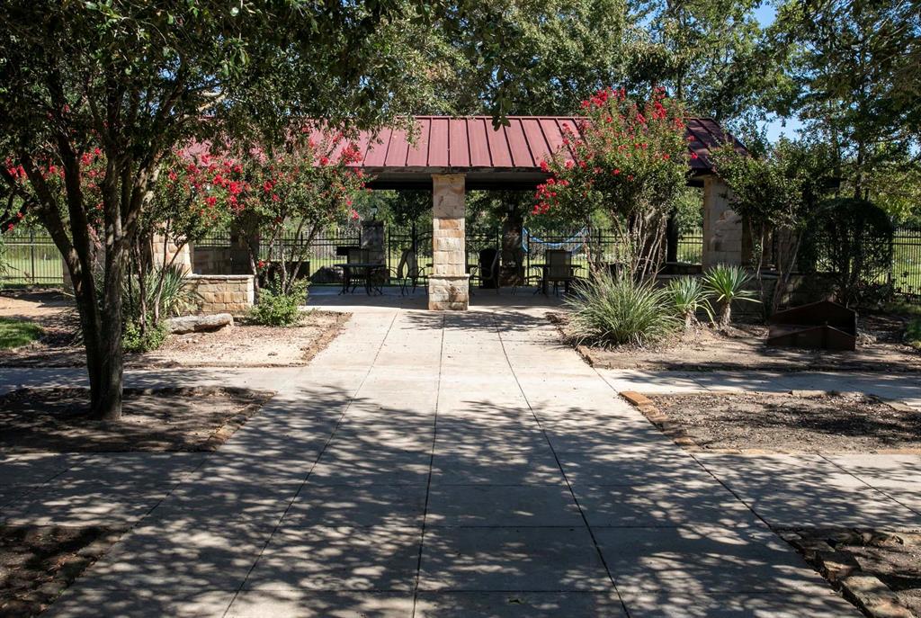 Shadow Lakes Ph 1 - Land