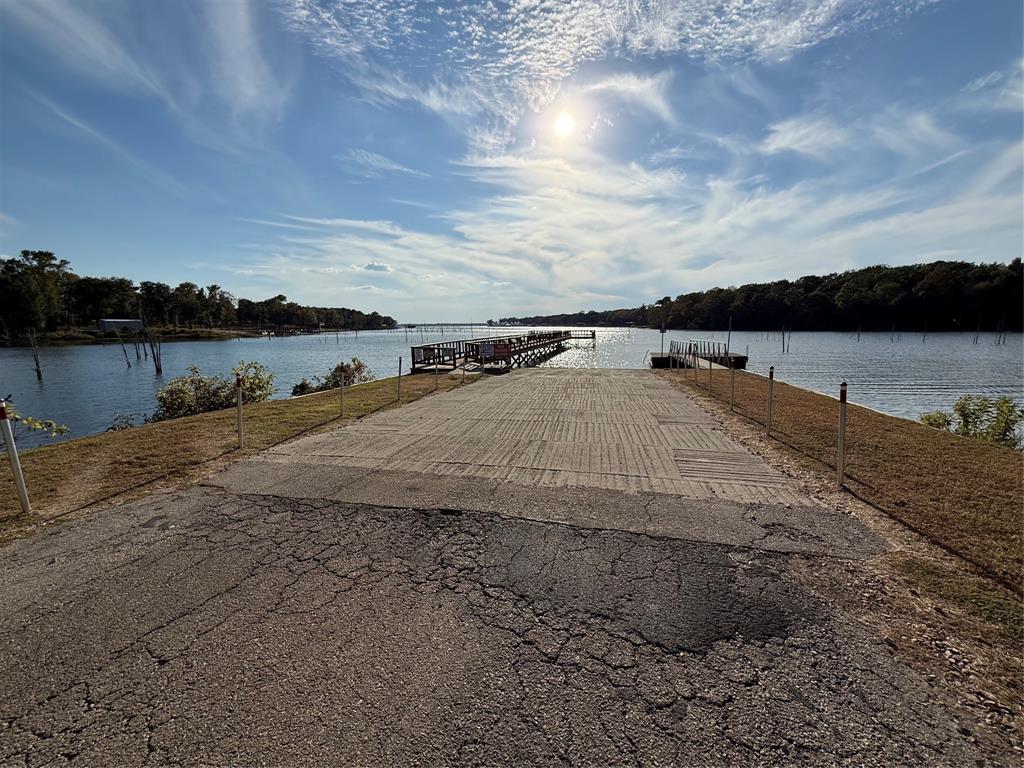 White Oak Shores - Residential