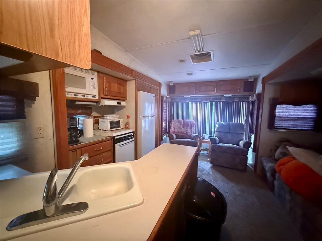 White Oak Shores - Residential