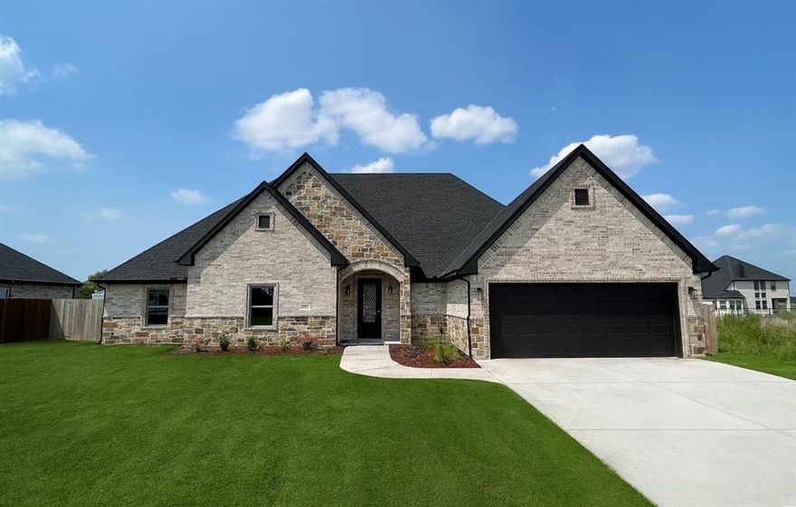 No HOA. Patterson Premier Home on a huge lot in Park Ridge. This floorplan has it all. Open concept in family, dining and kitchen which  transitions onto the beautiful oversized Cedar Covered Patio. Great for entertaining or family time and the upcoming holidays.  Attention to detail throughout this home.  A Built in is conveniently placed for dropping boots, shopping bags and backpacks complete with hooks and lower storage in mud room area located by garage entrance and kitchen. Primary Suite is private. The primary bath is fabulous with dual sinks vanity and an extra large shower with a bench. Two of the secondary bdrms have their own sink area with a shared wet section. An additional full bathroom is by the bdrms and family room. The fourth bdrm is large with a nice closet for storage.  Corner Stone fireplace is both lovely and cozy in the family room. The kitchen is well laid out for the casual or serious cook and offers a  giant pantry. The architectural features on the front elevation and inside the home are stunning. Windhaven Farms is an acreage subdivision with no through traffic. Come see this exceptional property to call your own. Collilnsville is a friendly growing small town with great schools, shopping and dining and annual community events.