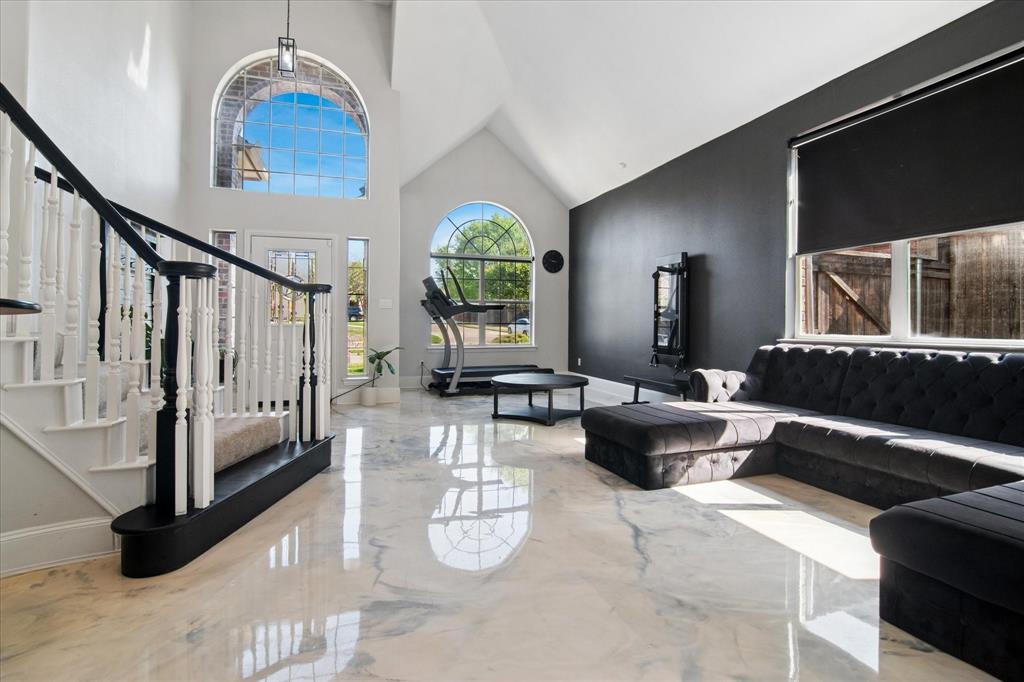 1604 Fairway Vista Drive