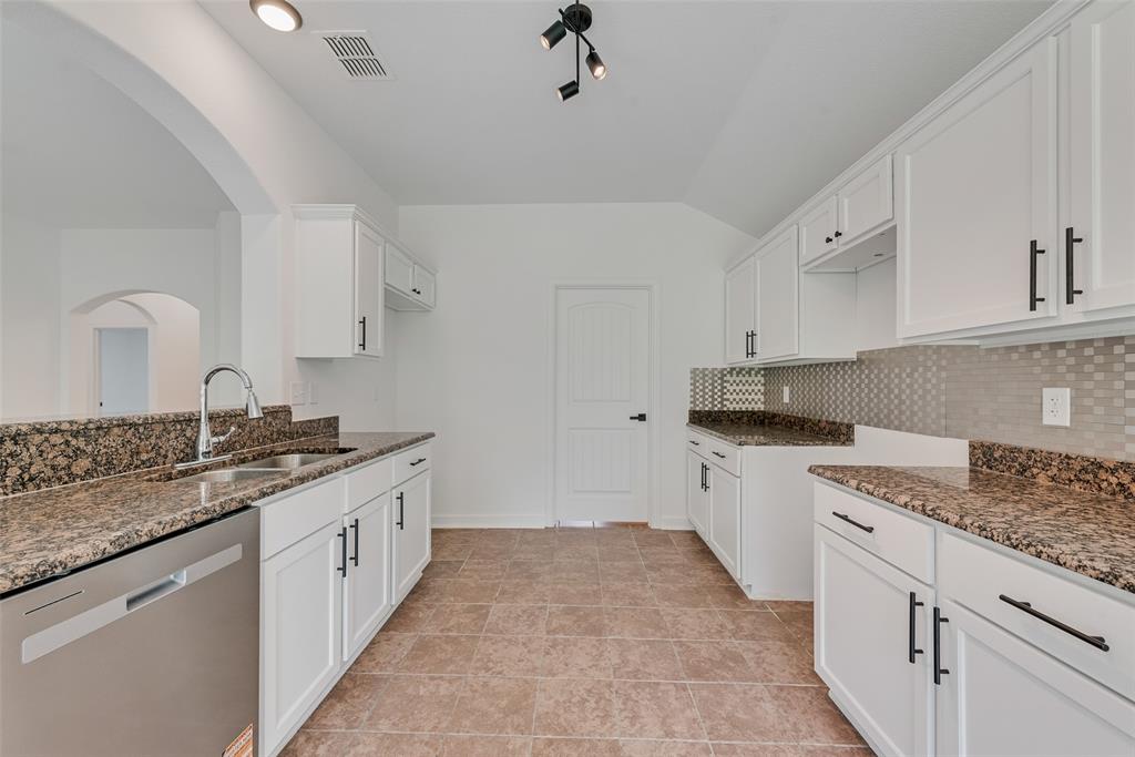 La Valencia - Residential