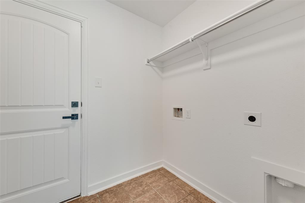 La Valencia - Residential