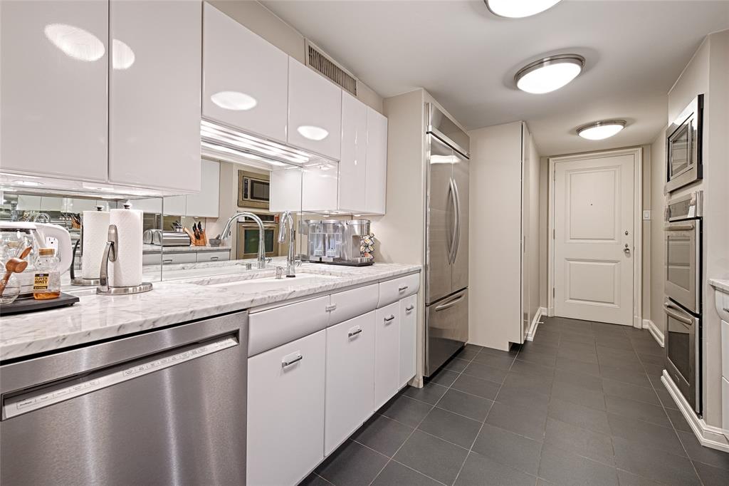 Condo 3525 - Residential