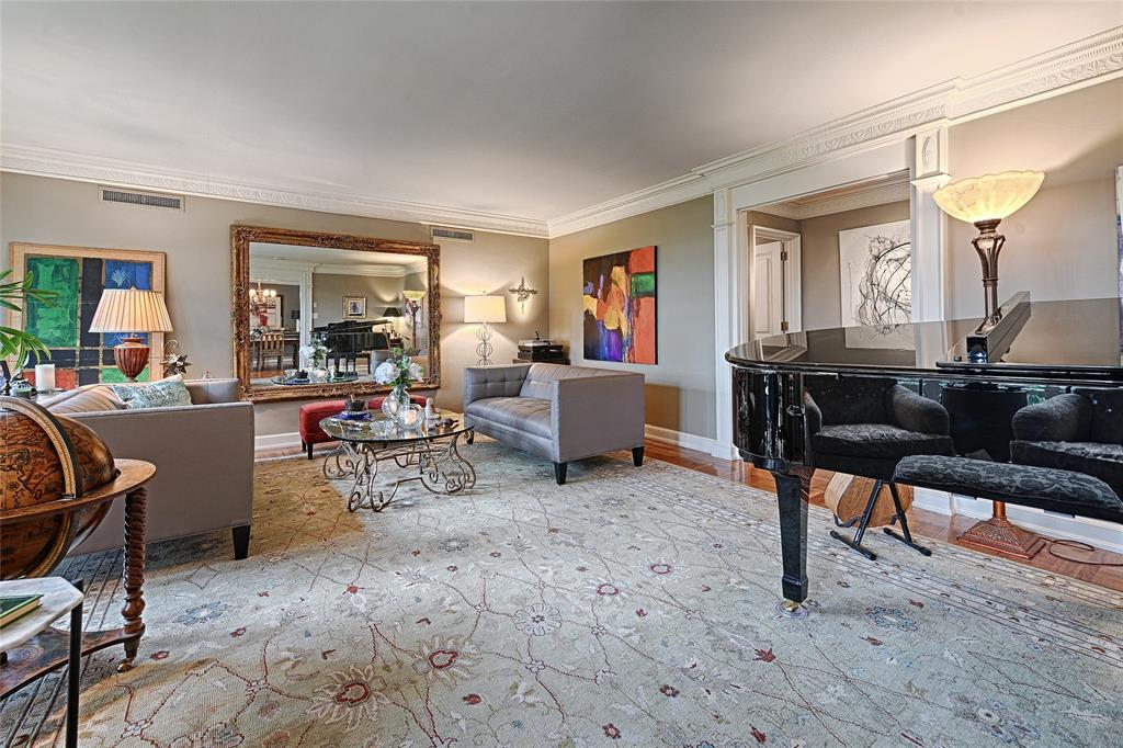 3525 Turtle Creek Boulevard 4E