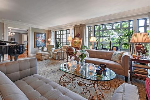 3525 Turtle Creek Boulevard 4E Dallas TX 75219