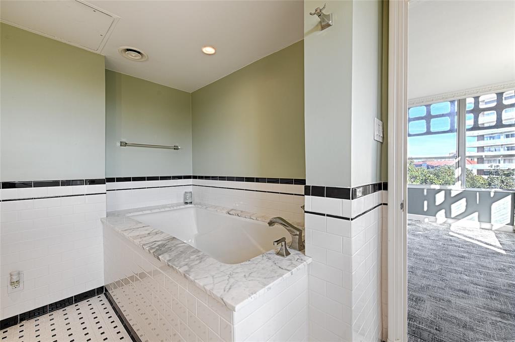 Condo 3525 - Residential