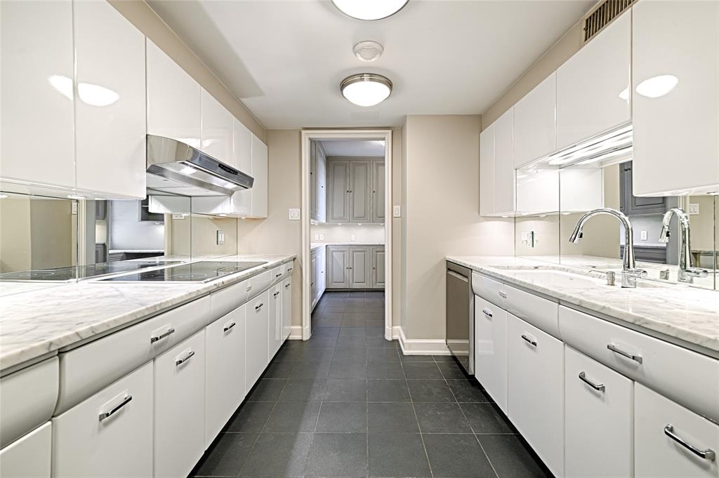 Condo 3525 - Residential