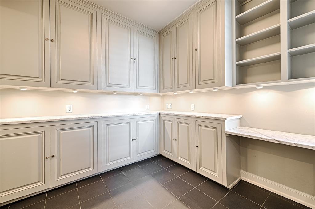 Condo 3525 - Residential