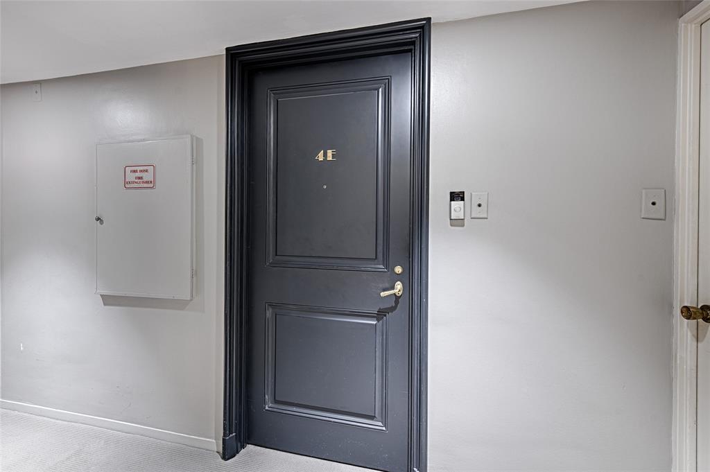 Condo 3525 - Residential