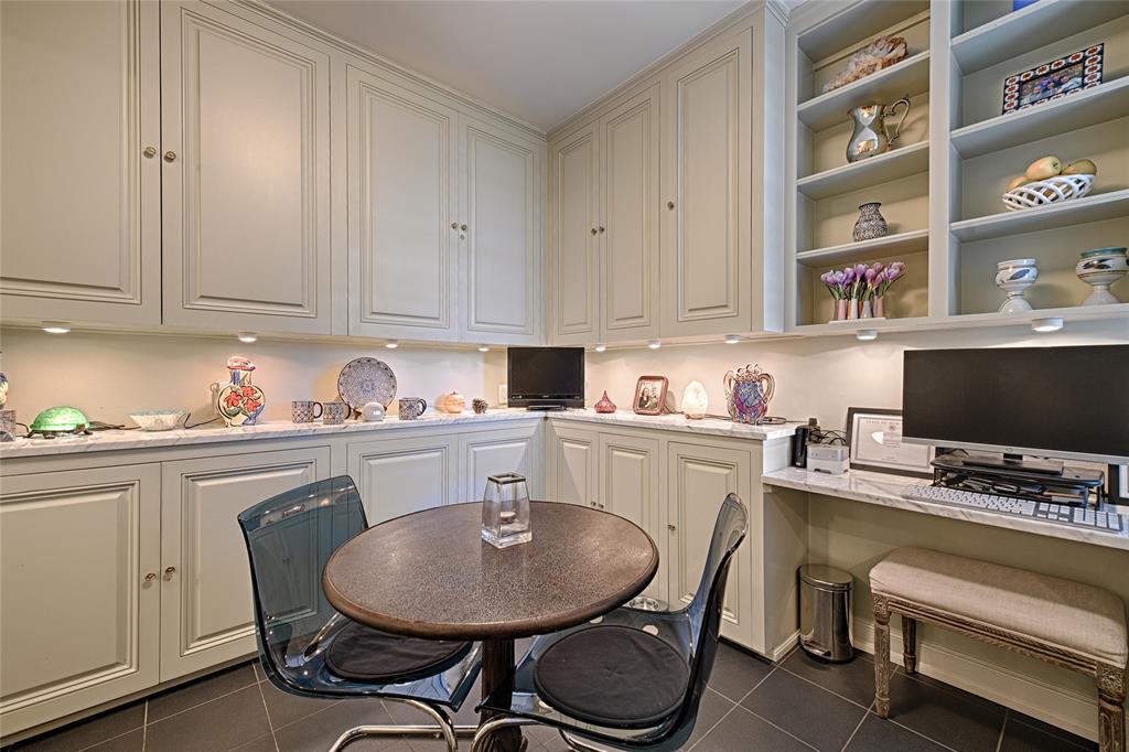 Condo 3525 - Residential