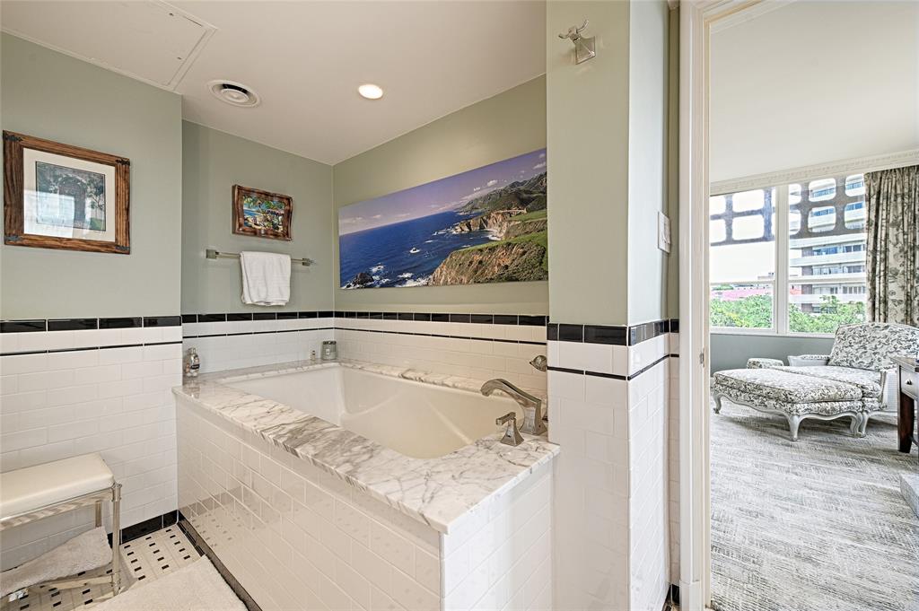 Condo 3525 - Residential