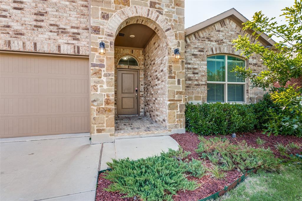 9020 Sycamore Leaf Drive