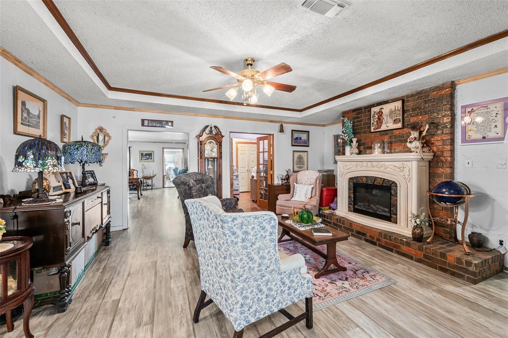 Bratonia Cove - Residential