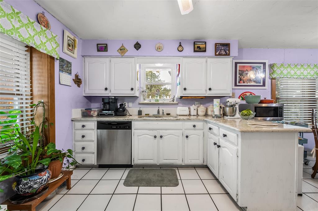 Bratonia Cove - Residential