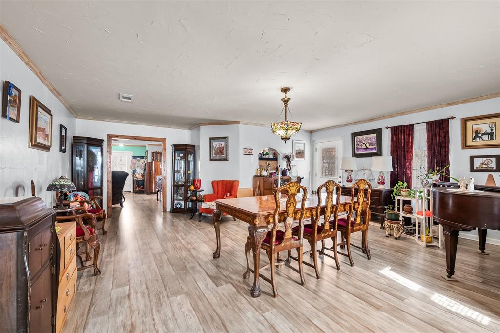 Bratonia Cove - Residential