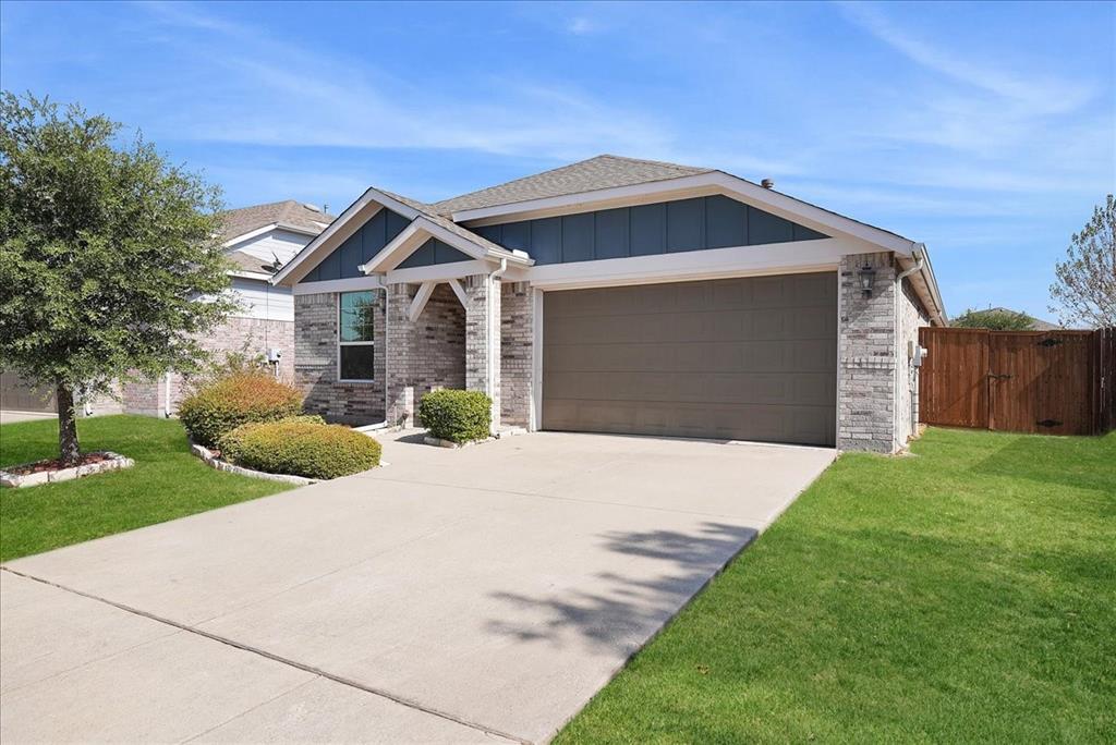 1103 Foxtail Drive