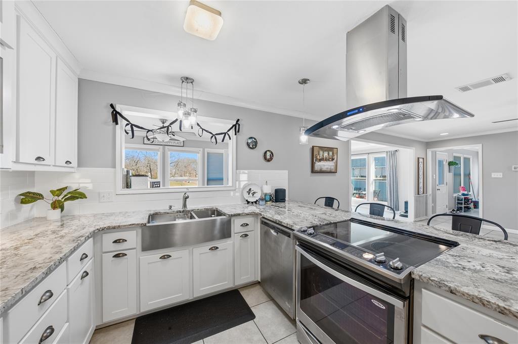 Peninsula Point - Residential