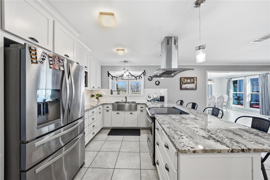 Peninsula Point - Residential