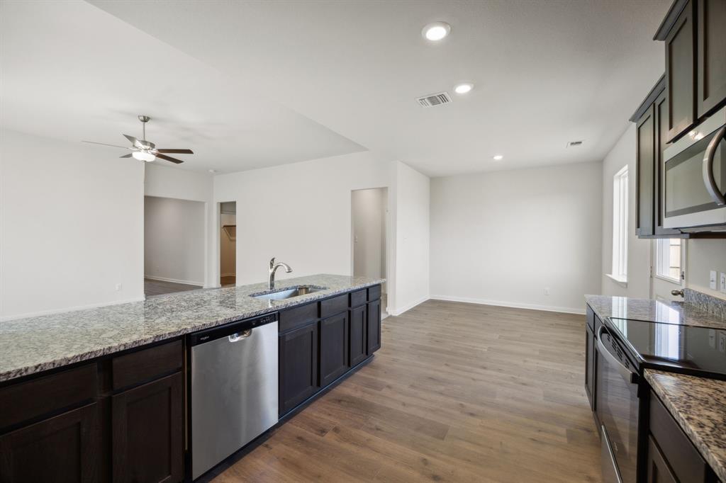 Retreat at Fossil Creek - Residential Lease