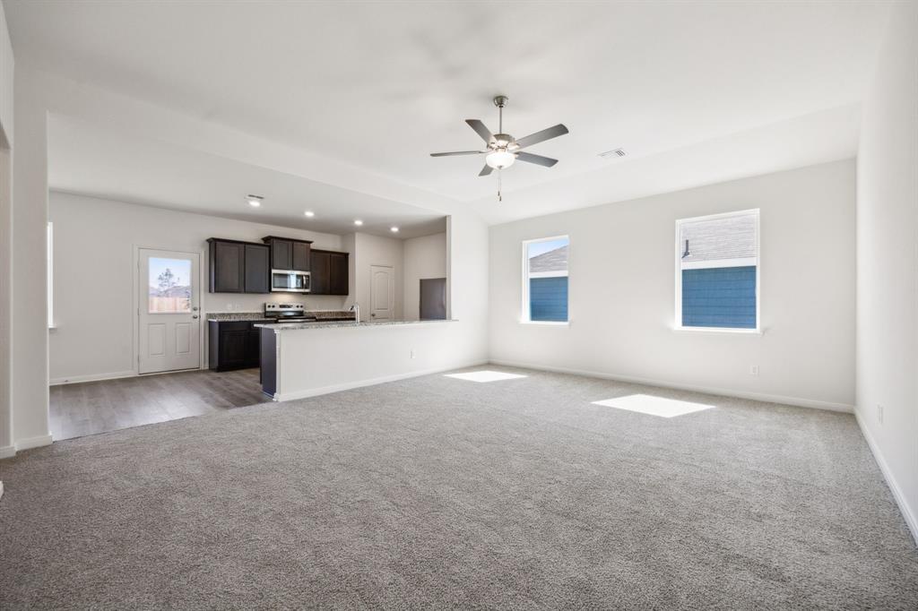 Retreat at Fossil Creek - Residential Lease