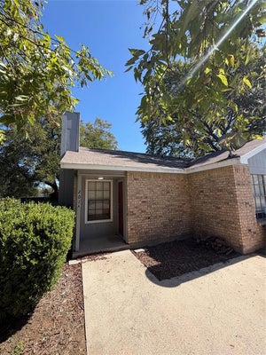201 S KENNEY ST APT A, KENNEDALE, TX 76060 - Image 2c52b7c5bb7621181102083ec40c8dd2/796448809
