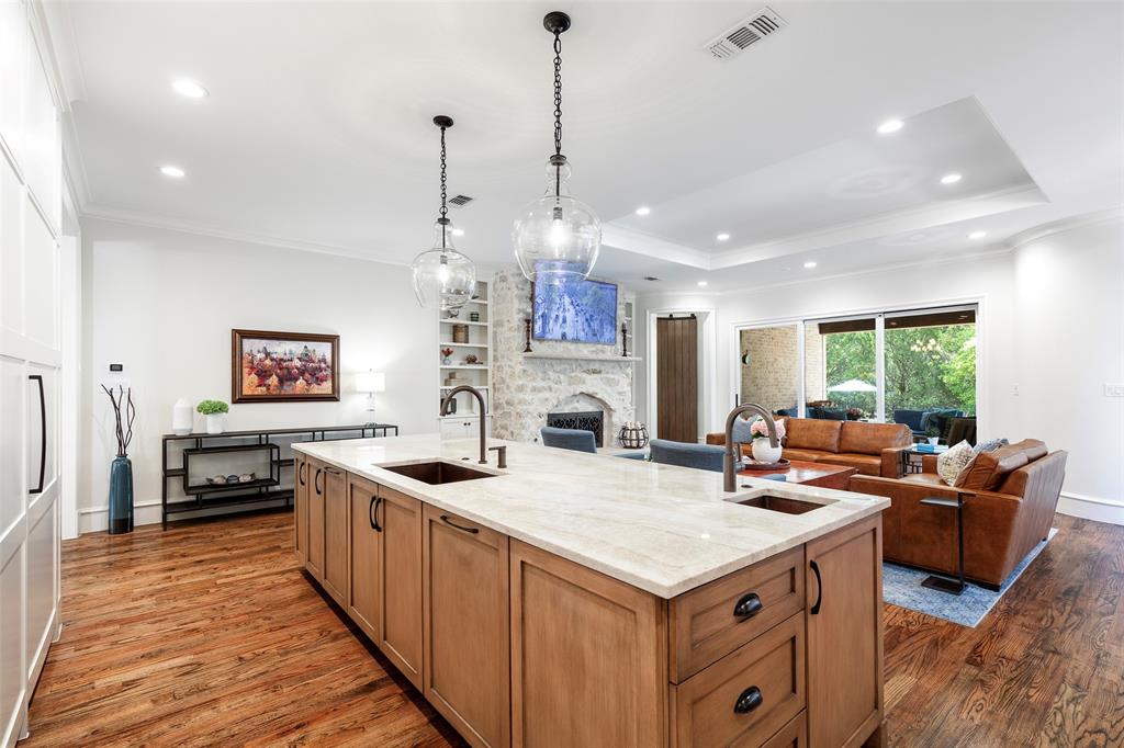 Kings Lake - Residential