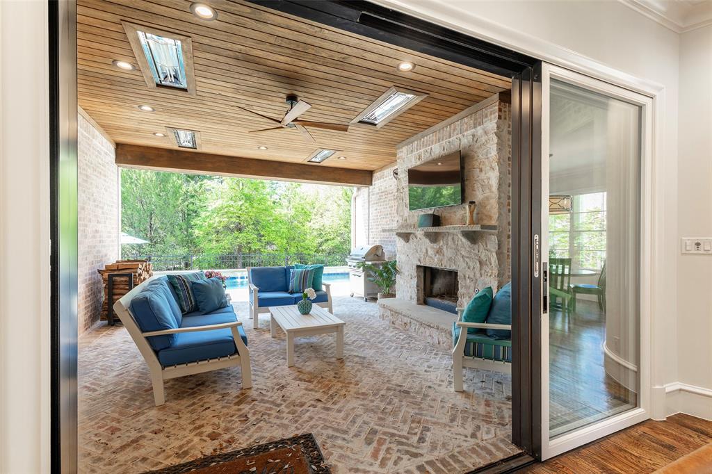 Kings Lake - Residential