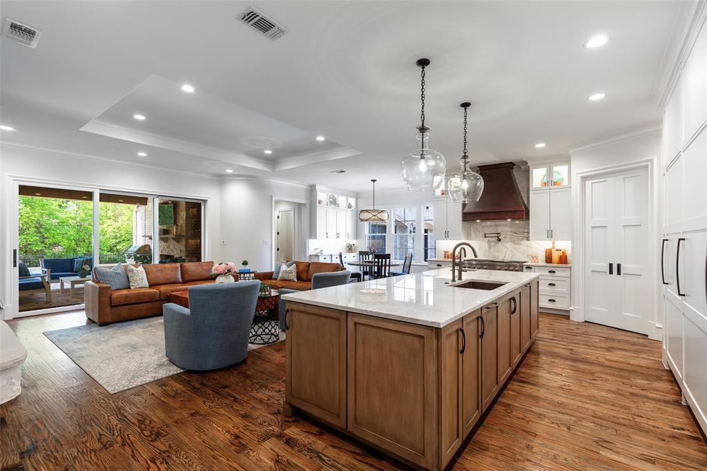 Kings Lake - Residential