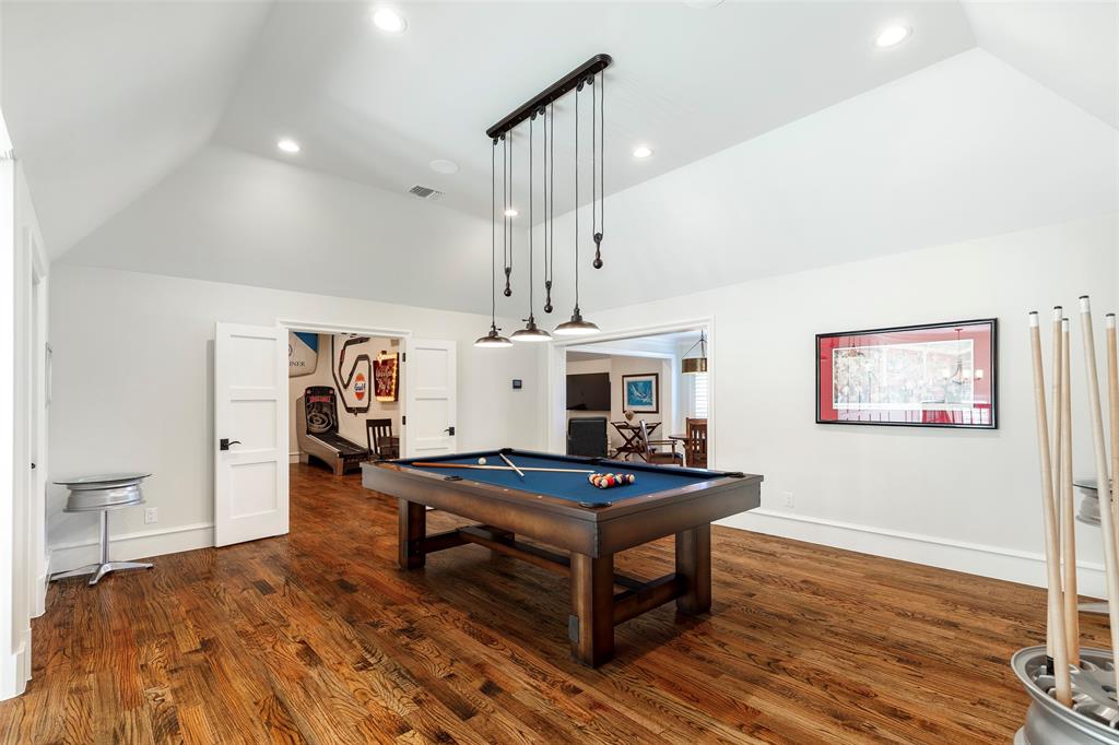 Kings Lake - Residential