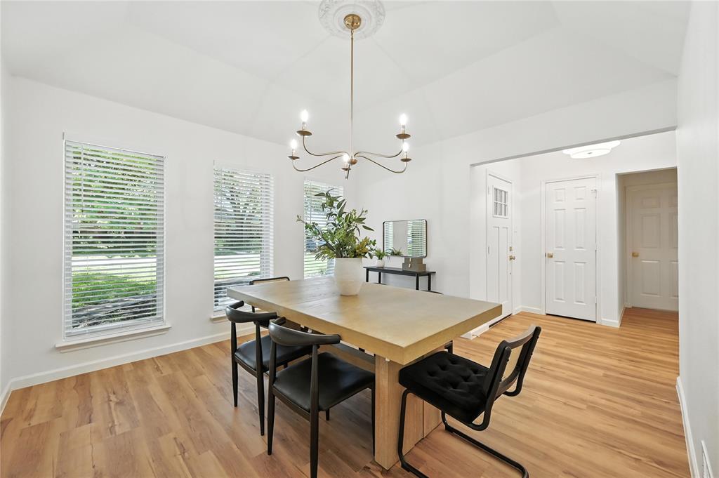2016 Chestnut Hill Lane