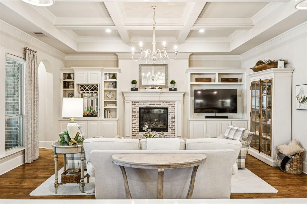 3912 Ivy Glen Court