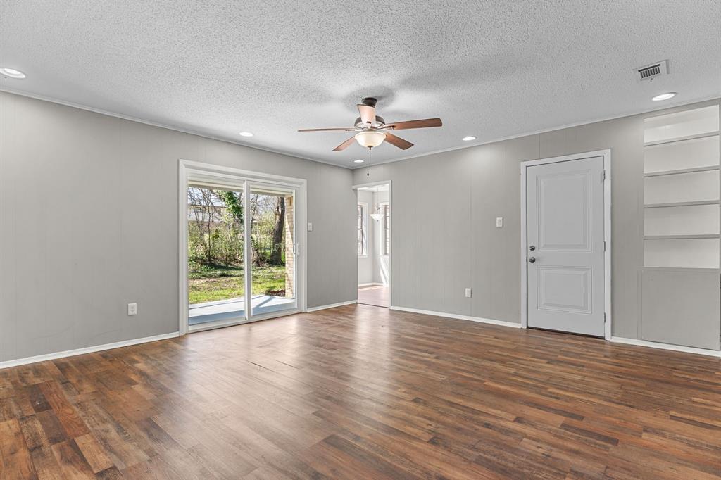 Town & Country - Residential