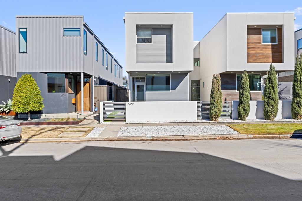 5409 Melrose Avenue