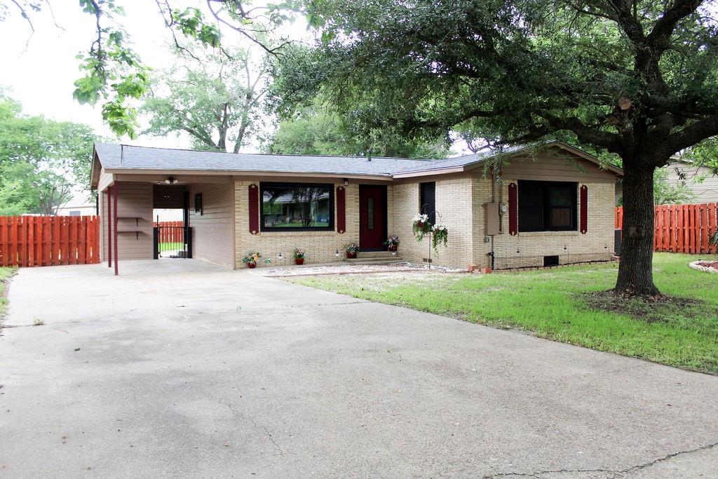 206 W Dewey Street