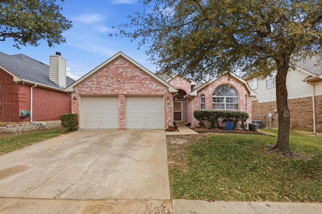 Photo of 4673 Rincon Way, Fort Worth, TX 76137 (MLS # 21212773)