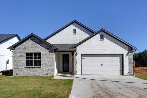 A home in Granbury