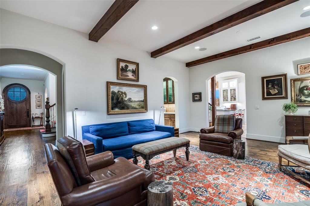 Forest Hills - Residential