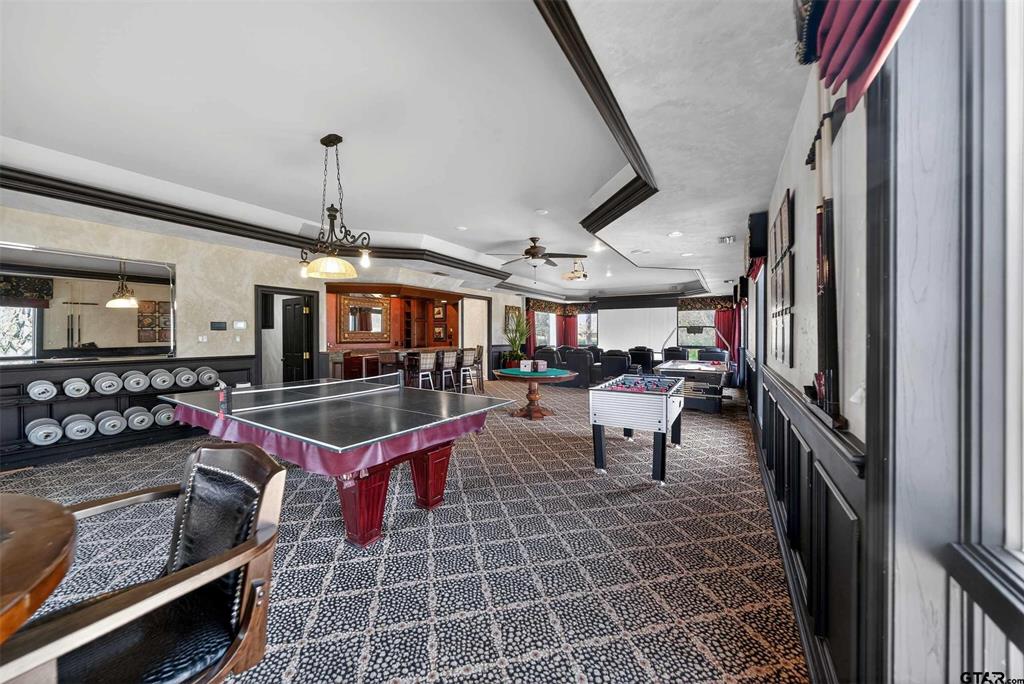 Hollytree - Residential