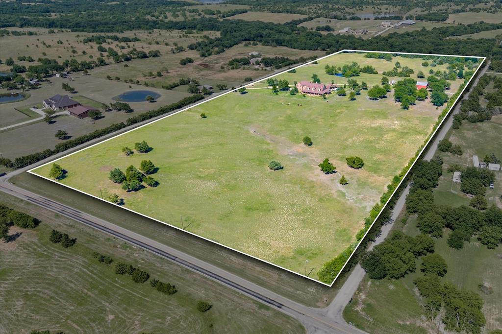 5263 Private Road 1170